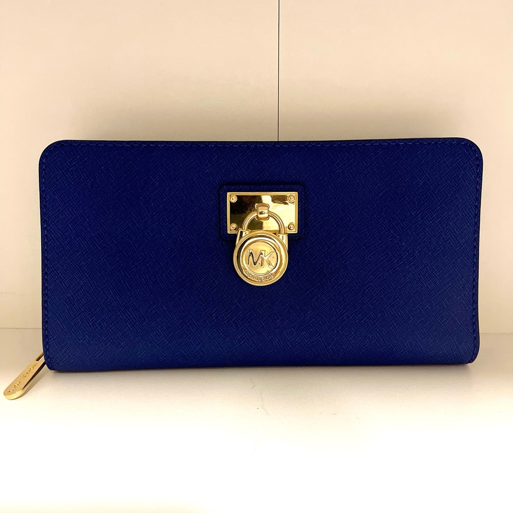Michael Kors wallet